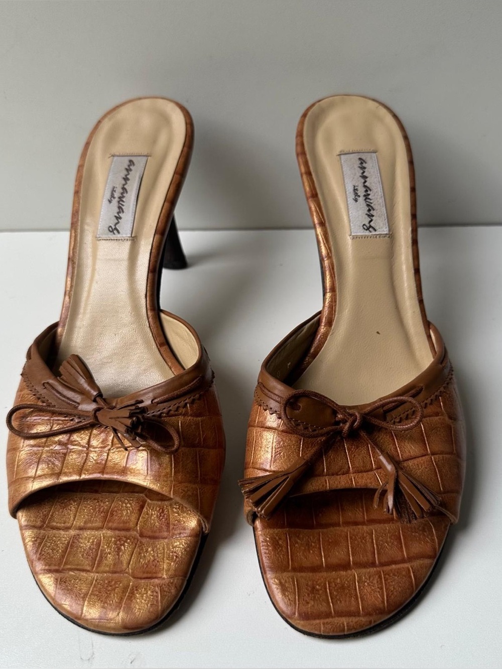 Annamaria Italy Leather Croc Tassel Kitten Heel Mules Sz 10M Brown